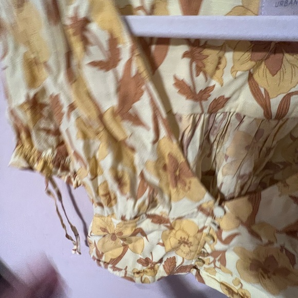 Urban Outfitters Top - Picture 4 of 4